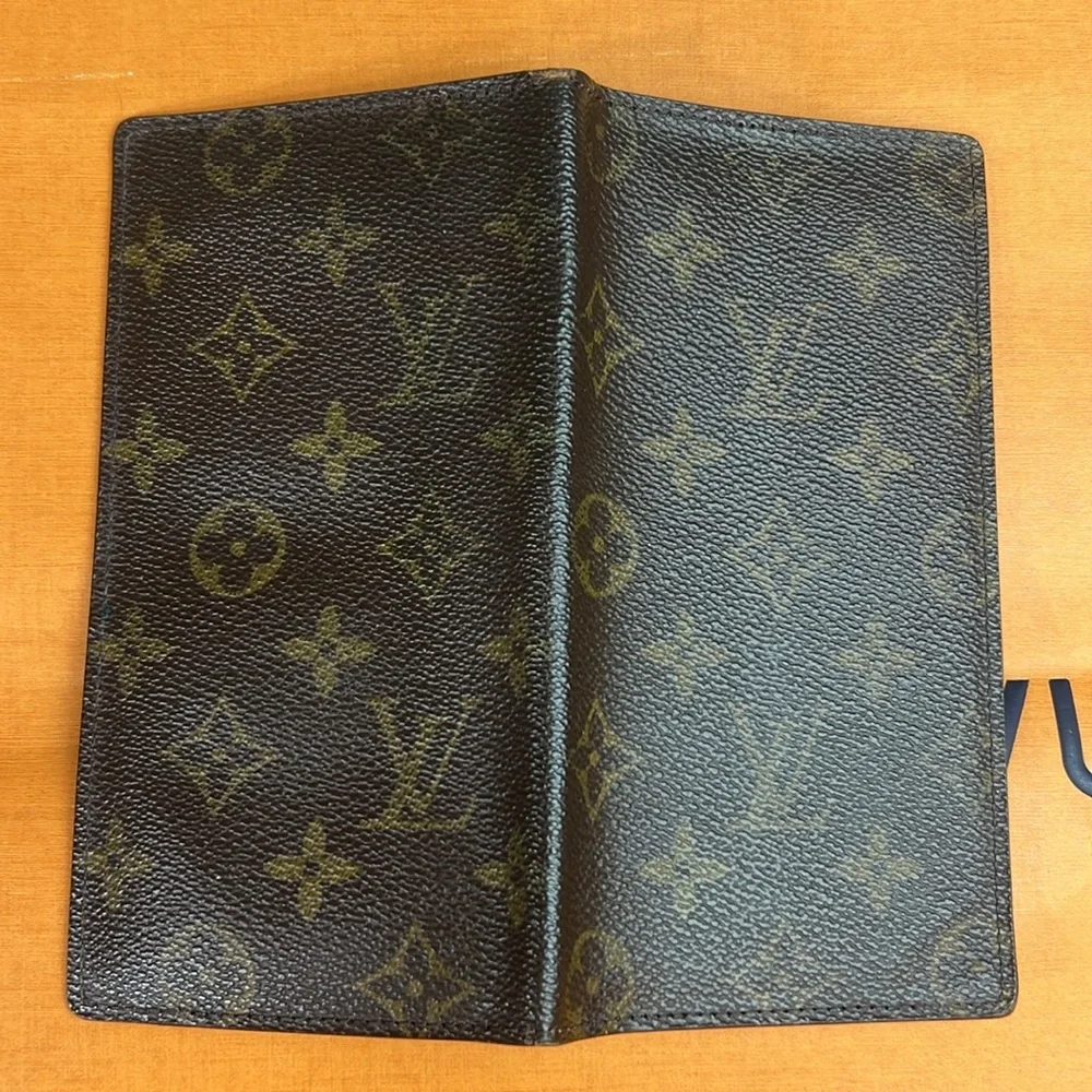 LV Luis Vuitton Brazza Long Wallet Monogram Canvas Men Brown Auth. Vintage